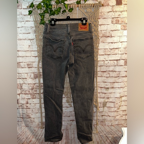 grey levi’s jeans - Picture 3 of 3